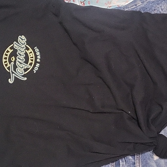 2 Jean Short Sets 1 Low Price - Picture 3 of 12